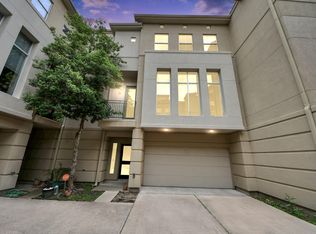 1112 Columbus St #B, Houston, TX 77019