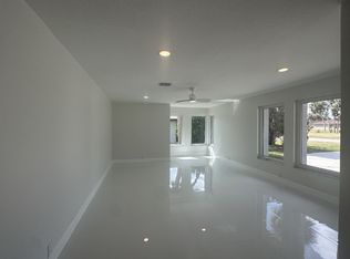 230 Annapolis Ln, Rotonda West, FL 33947
