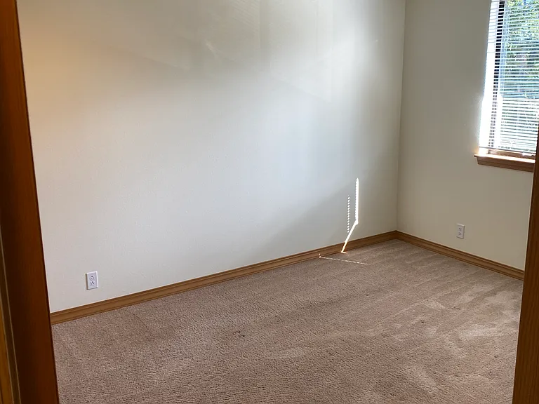 Meridian Place — Photo 29