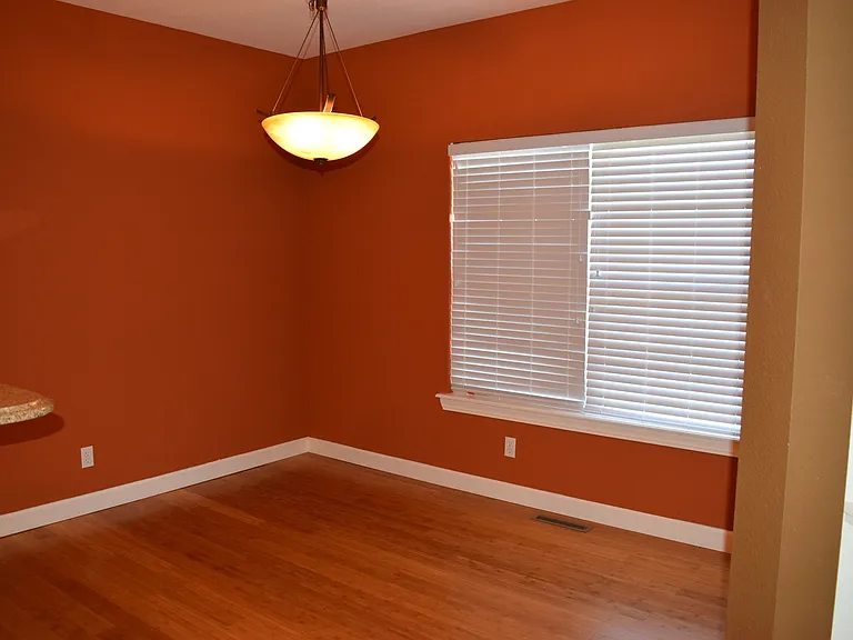 16218 Heartland Ln — Photo 12