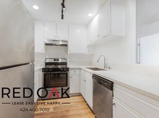4320 S Centinela Ave APT 104, Los Angeles, CA 90066
