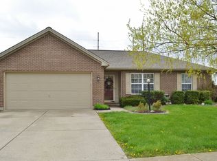 2040 Seasons Ridge Blvd, Evansville, IN 47715