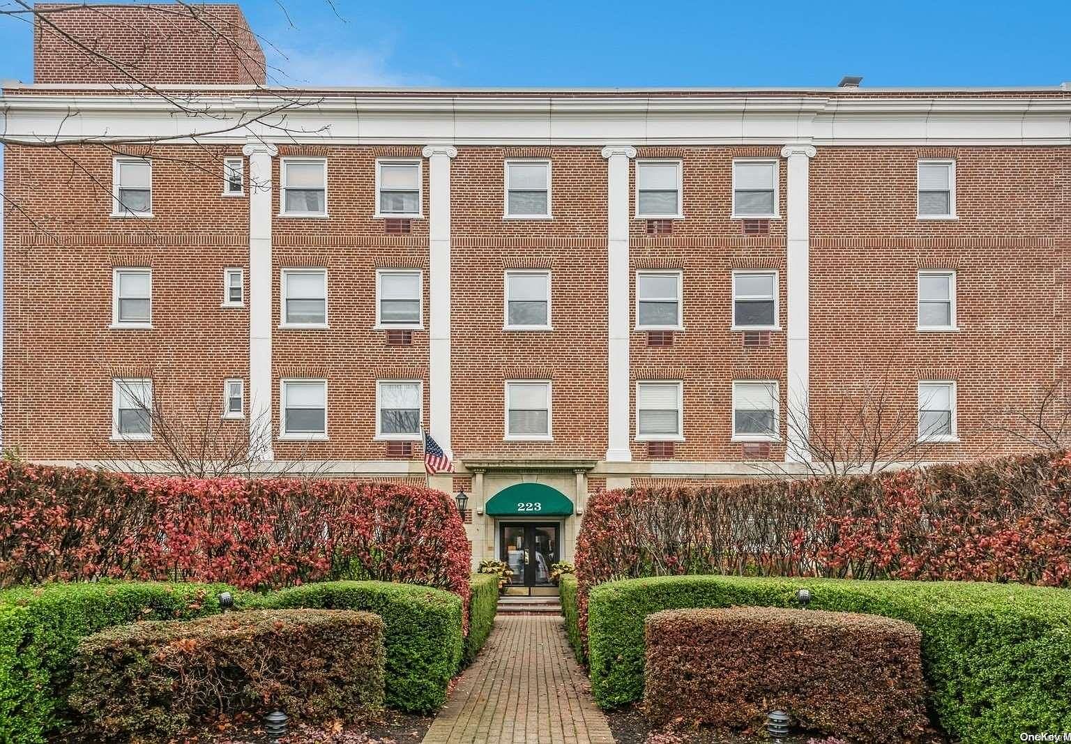 223 Seventh Street #3L, Garden City, NY 11530 | Zillow 223 Seventh Street #3L, Garden City, NY 11530 | Zillow