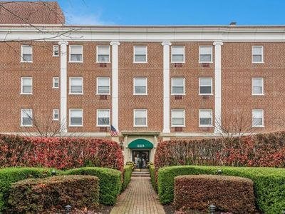 223 Seventh Street #3L, Garden City, NY, 11530