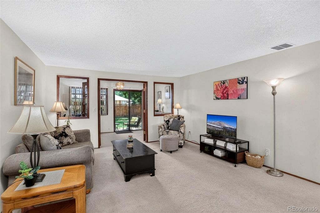 1100 Taft Avenue #28
