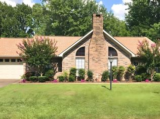 308 Jenny Lind Dr, Mena, AR 71953