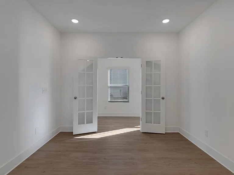 930 Watercourse Ct — Photo 15