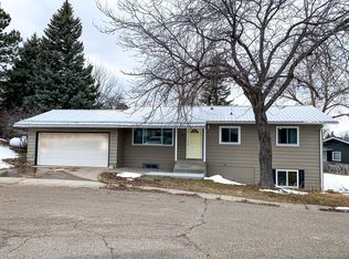36 Yucca Dr, Colstrip, MT 59323