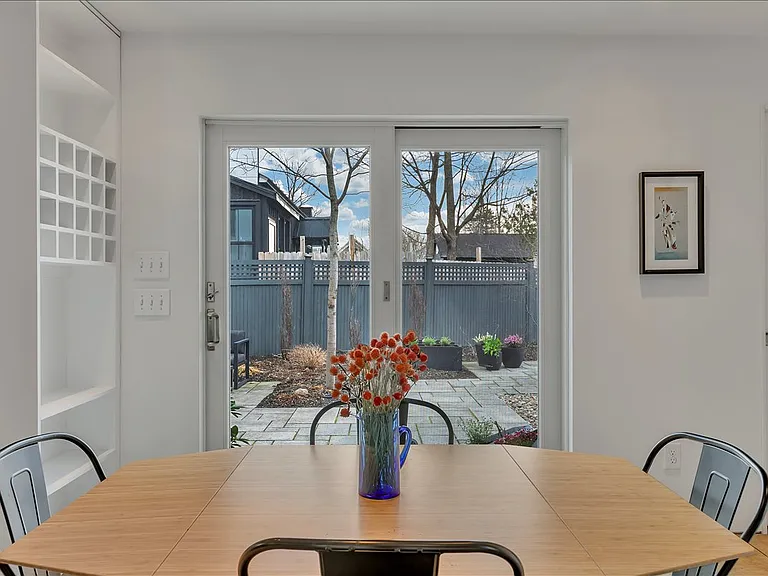 18 Granite St — Photo 34