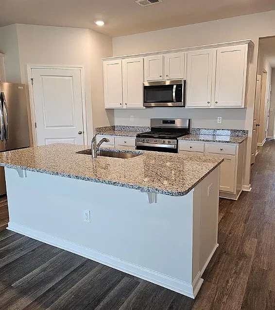 3015 Long Spur Drive - 1 — Photo 4