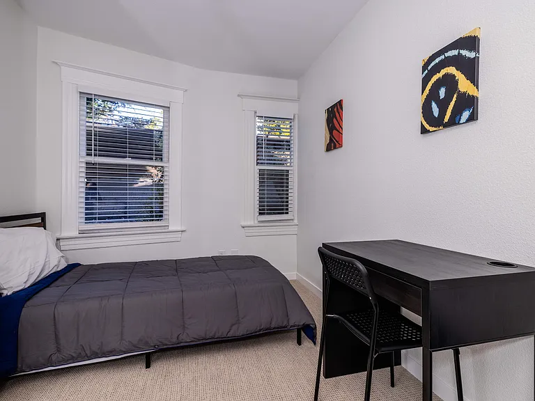 2382 Derby St #1-6 — Photo 21
