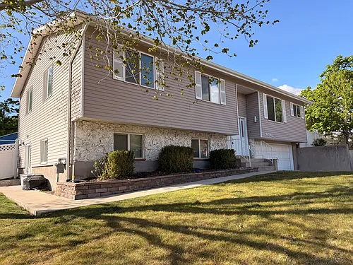 9062 S Daybreak Dr Photo 1