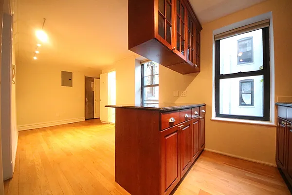 Rented by (Legacy) NY Quality Living Uptown | media 15
