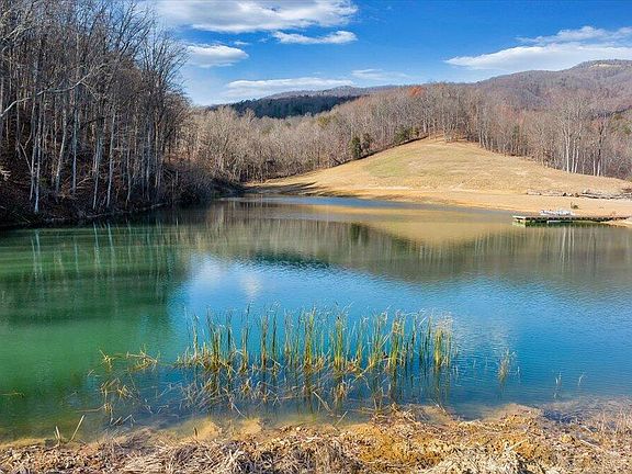 14th image of this home