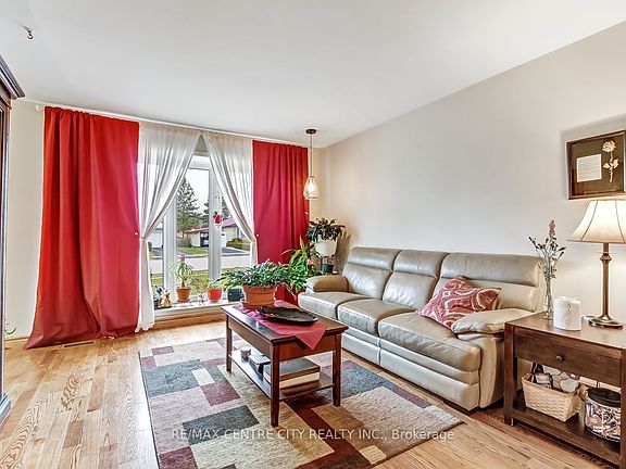 5th image of 26 Manor Rd