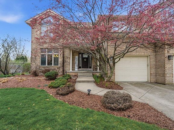 4th image of 1816 Rosewood Ln