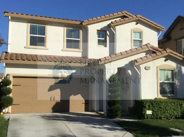 4242 Arthur Mace Dr, Turlock, CA 95382