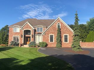 2317 Timberline Trl, Woodstock, IL 60098