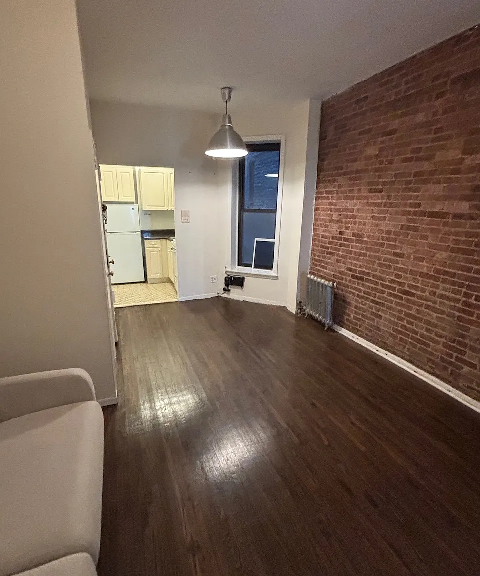 325 East 92nd Street — Photo 1