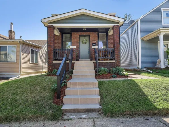 4550 Ray Ave, Saint Louis, MO 63116