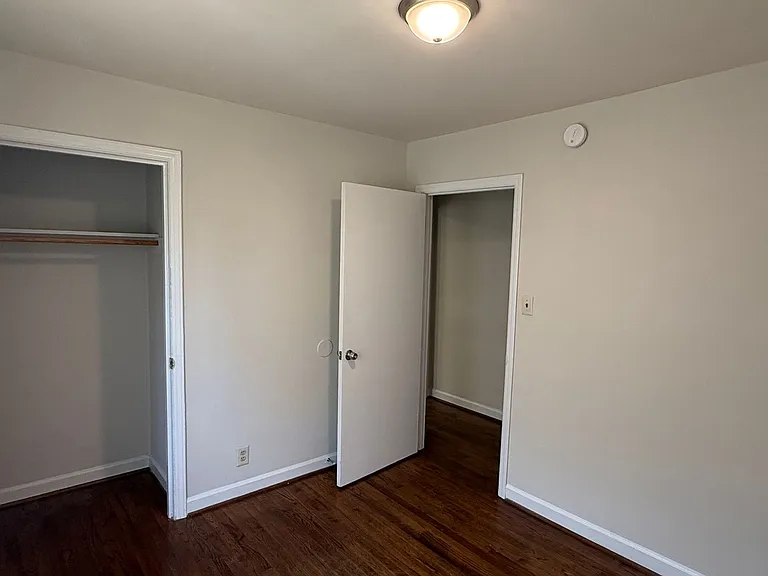 3721 Driftwood Dr — Photo 9
