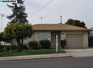 19071 Mayberry Dr, Castro Valley, CA