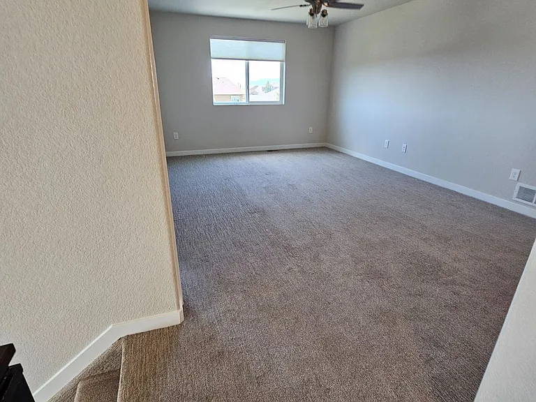 1853 Clayhouse Dr — Photo 16