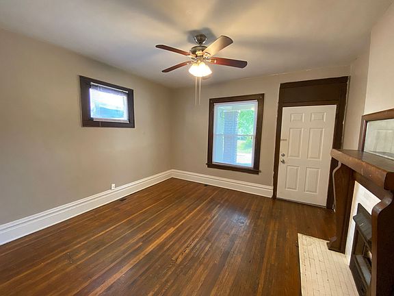 2nd image of 318-326 E 19th Ave