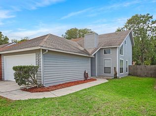 11552 Fort Caroline Lakes Dr, Jacksonville, FL 32225