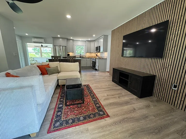 24 Clifton Ave #A — Photo 3