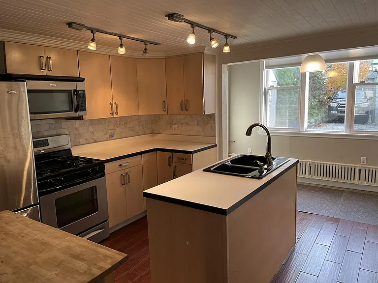 1207 Shackamaxon St — Photo 22