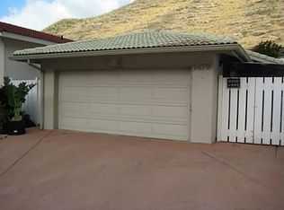 1470 Honokahua St, Honolulu, HI 96825