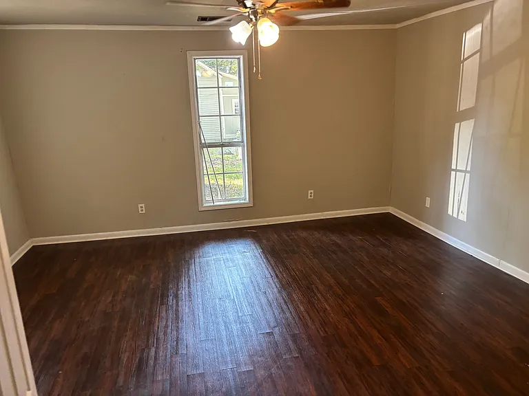 508 Maple St — Photo 3