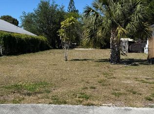 216 NW 8th Ave, Delray Beach, FL 33444