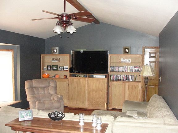 5th image of 620 Shady Oaks Dr