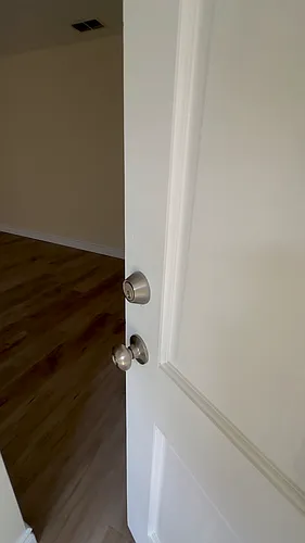 120 Poe Dr Photo 1