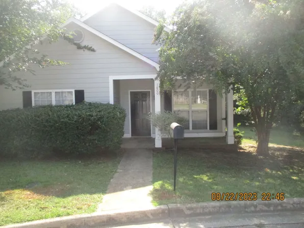 1800 Sussex Ct, Albany, GA 31721