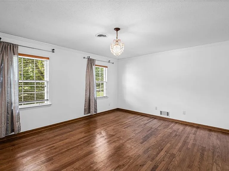 5291 Manhasset Cv — Photo 24