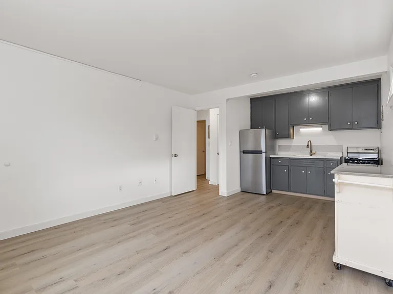 Rucker Court Apartments — Photo 10