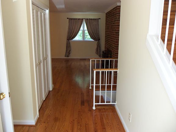 2nd image of 6032 Hardwick Pl