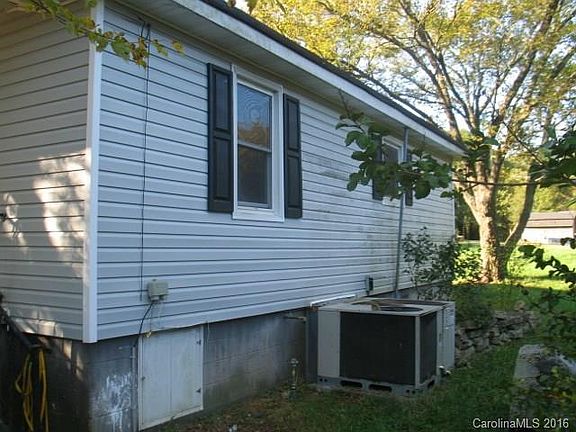 5th image of 1820 Stowe Ave