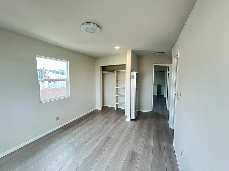 2363 Church St — Photo 12