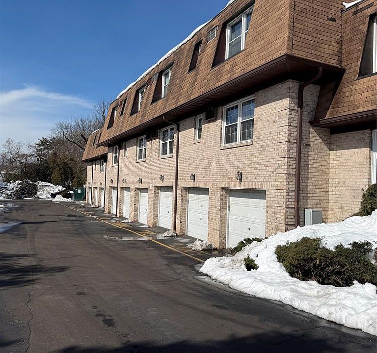 1st image of 184 S Washington Ave APT A6