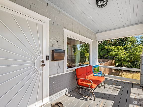 4th image of 5111 McKinley Avenue