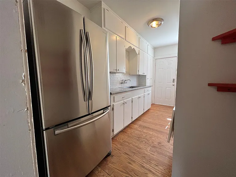 1849 W Main St #2 — Photo 8