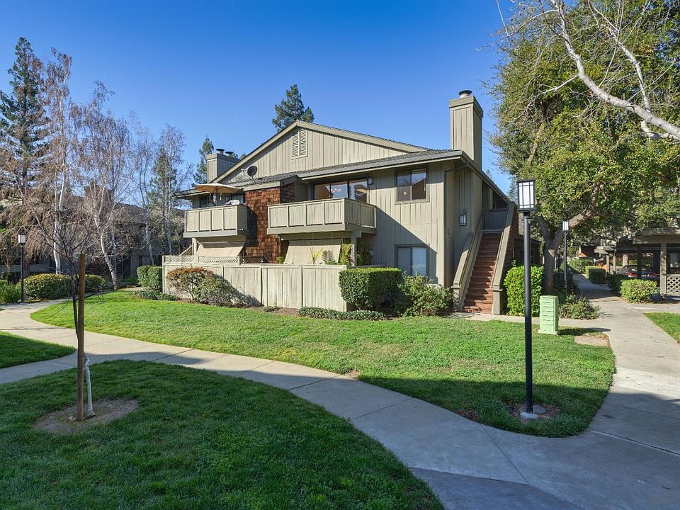 1st image of 2411 La Terrace Cir