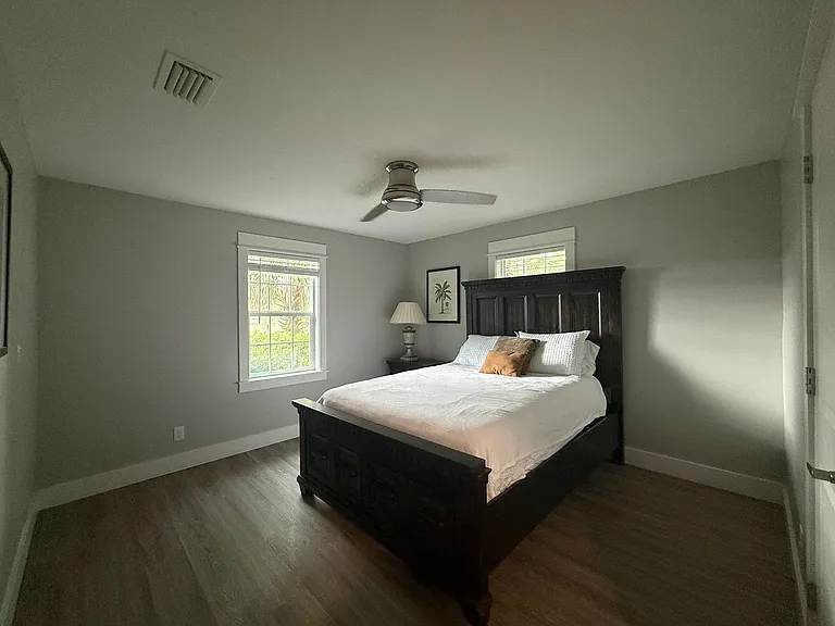 116 Burnett Rd — Photo 49