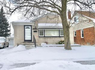 4307 19th St, Wyandotte, MI 48192