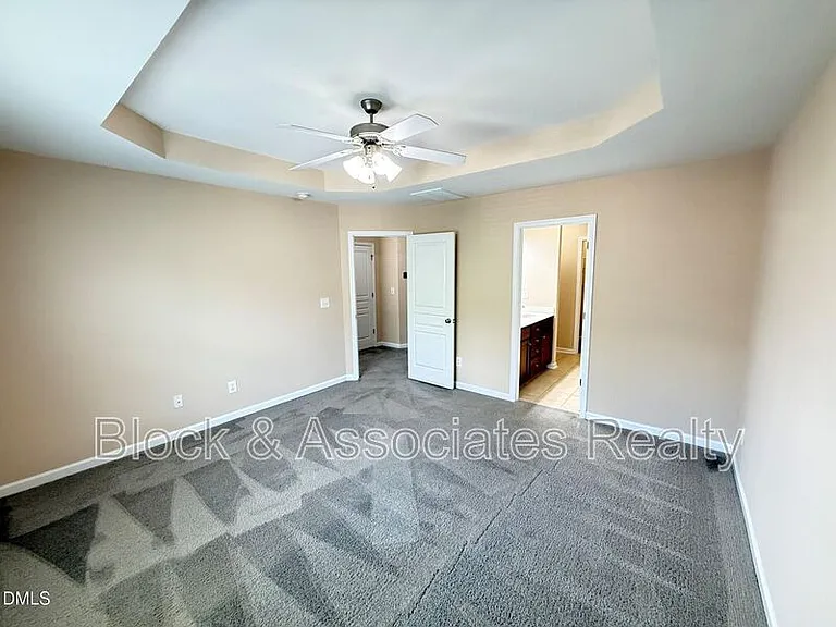 705 Keystone Park Dr #26 — Photo 17