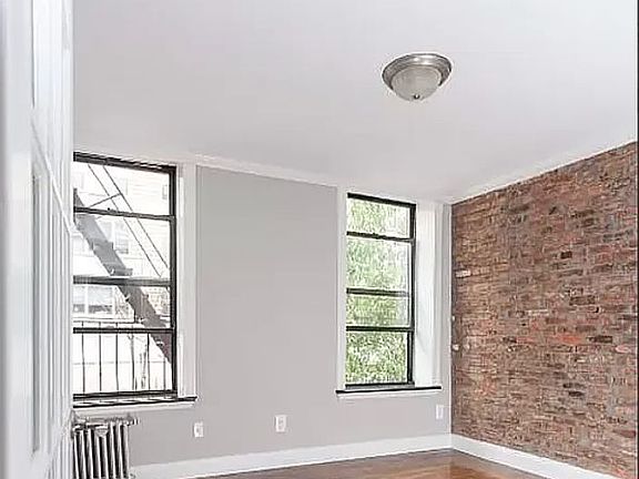 3rd image of 566 Hudson St APT 7